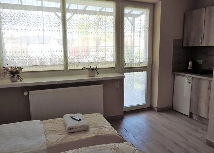 Puszek * أوستكا