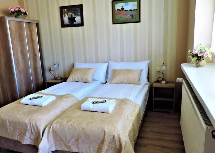 Puszek * أوستكا